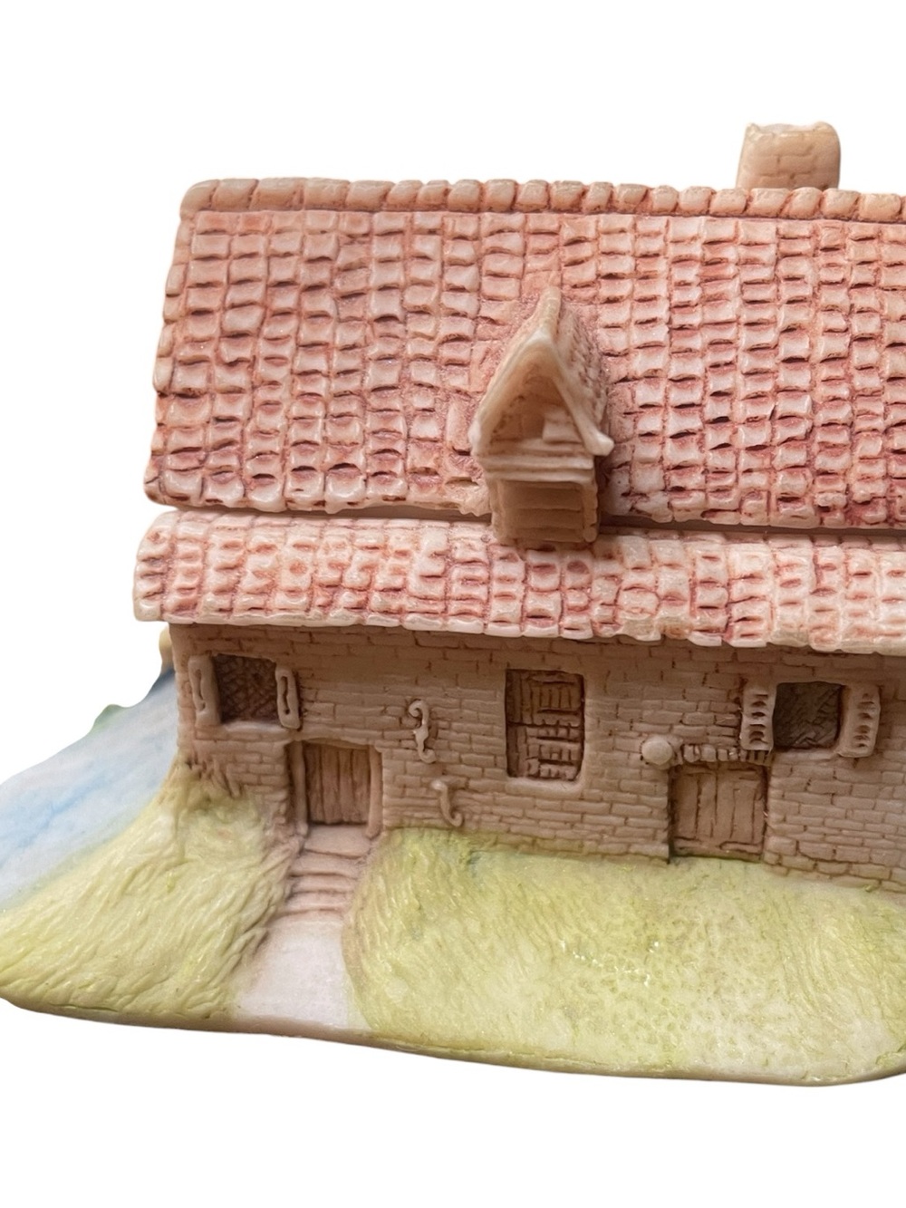English Ceramic Cottage trinket box by The Village collection in U.K.